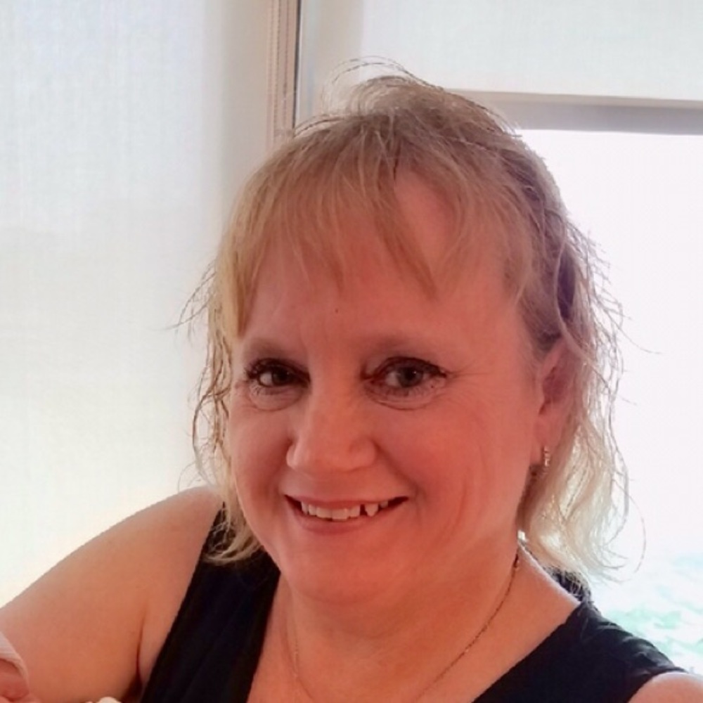 Meet your Posher, Teresa